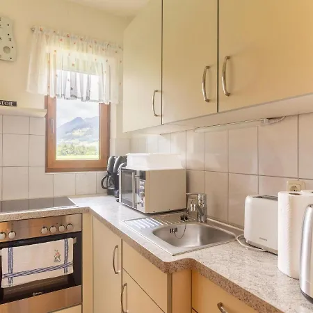 Apartment On Millstatt With Pool Seeboden